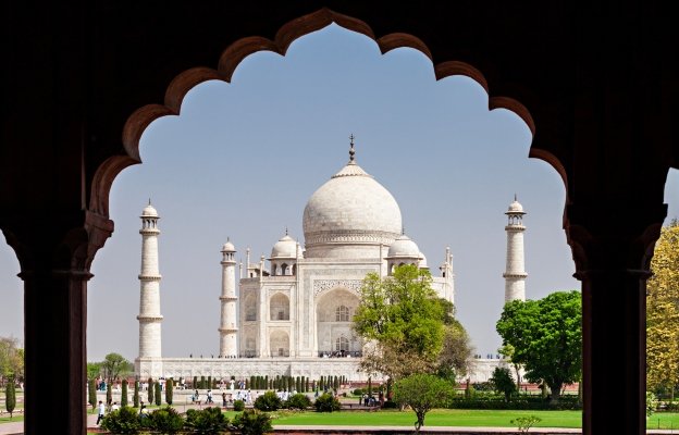 10 Days Taj Mahal & Central India Tiger Safari Tour